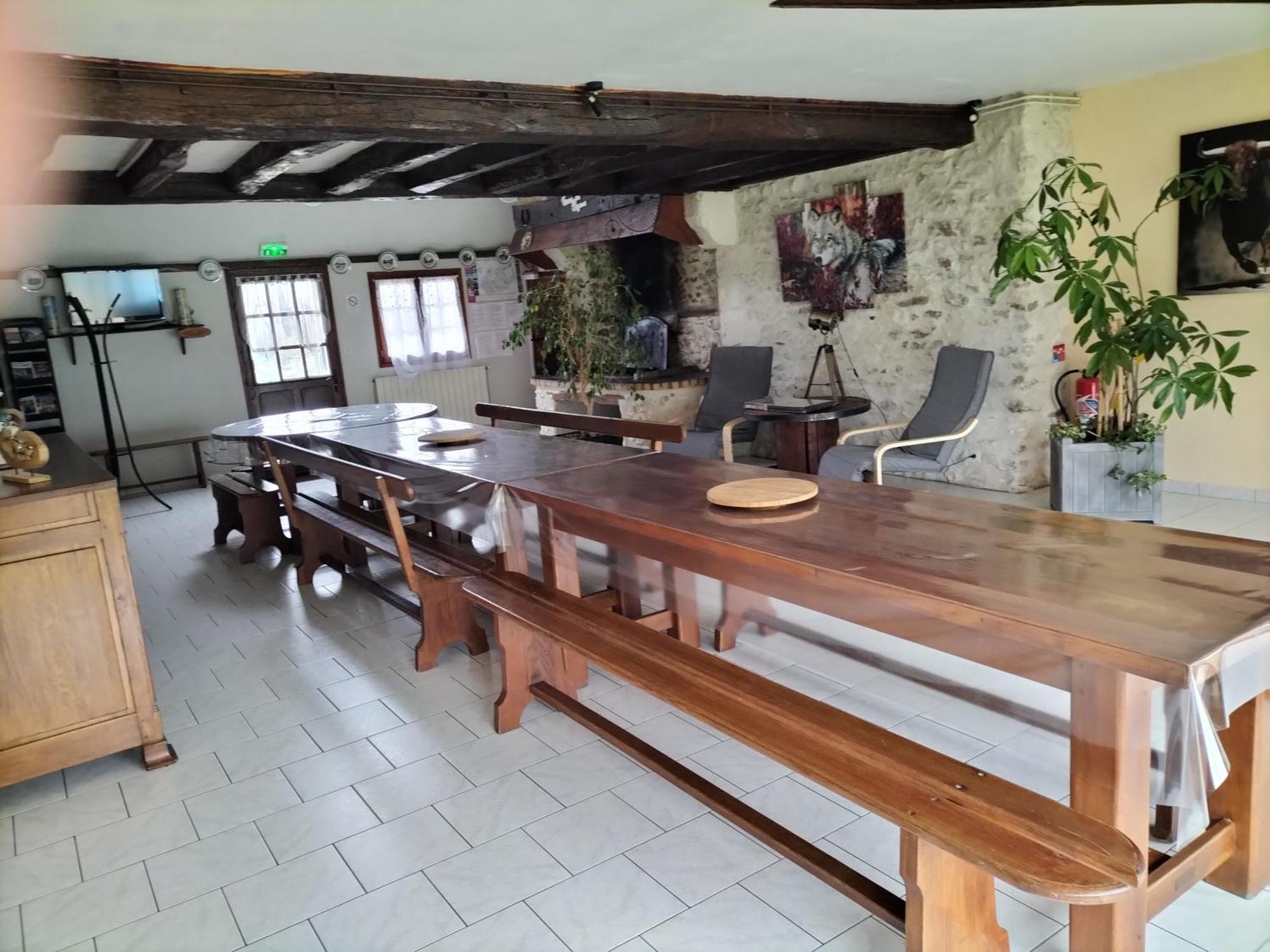 ホテル La Ferme Des Bigornes Châtillon-sur-Indre エクステリア 写真